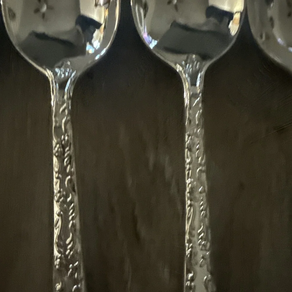 Wm Rogers & Son Silverplated Enchanted‎ Rose Teaspoons - Set of 6